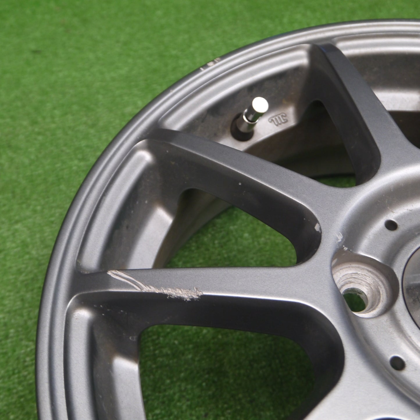 [送料無料] キレイ★CHARITES S10 カリテス 14インチ ホイール 14×4.5J PCD100/4H★4110103Hホ