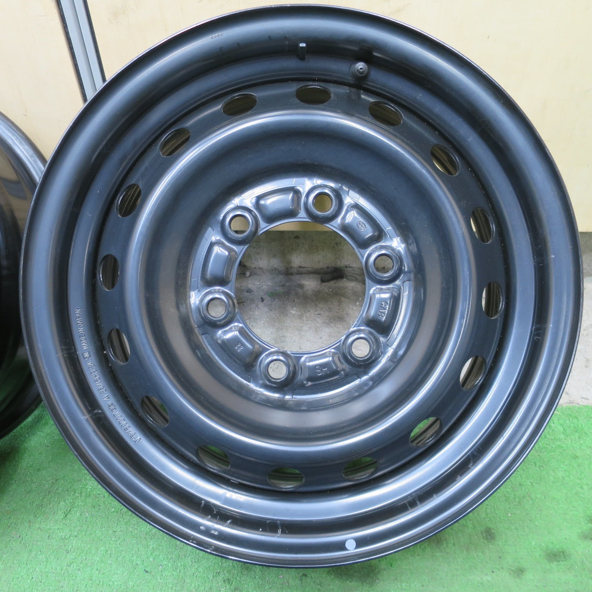 キレイ★トヨタ 200系 ハイエース 純正 スチール ホイール 15インチ 15×6J PCD139.7/6H★6061702NGホ
