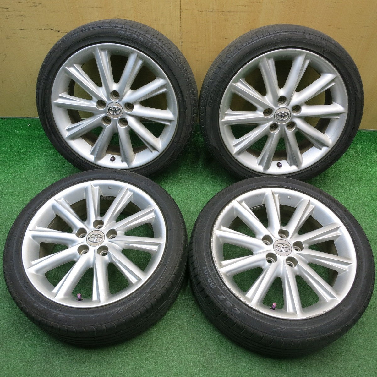 バリ溝！23年！9.5分★トヨタ SAI サイ 純正 215/45R18 メダリオン CST MD-A1 18インチ PCD114.3/5H★5121804HAノ