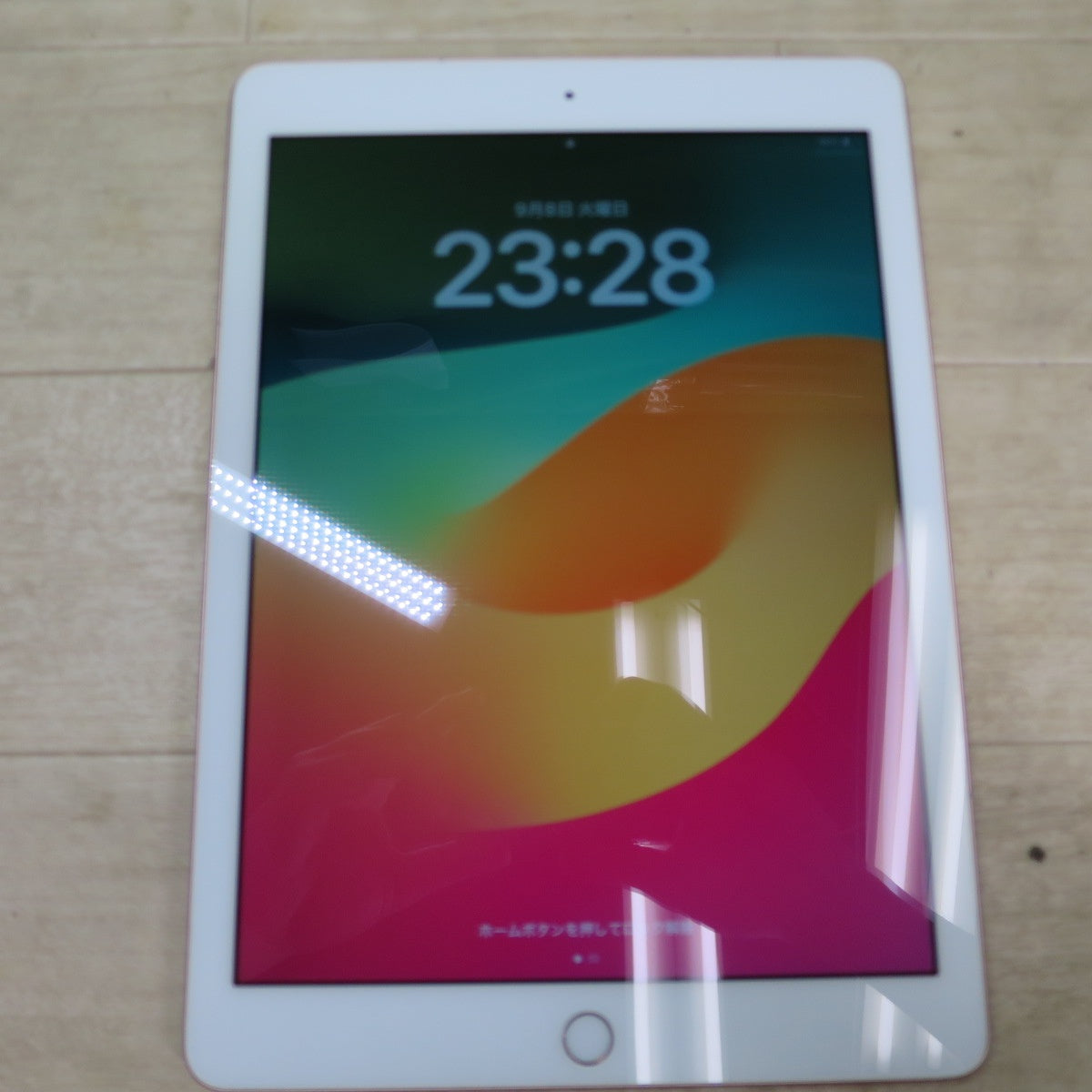 ☆Apple ipad 第6世代 A1893 FRJN2J/A 32GB Wi-Fiモデル アップル アイパッド タブレット☆