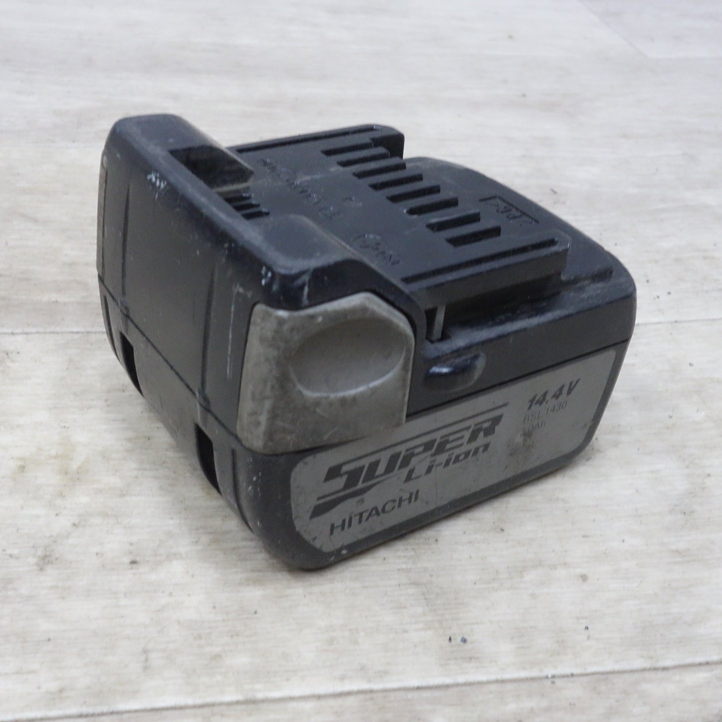 [送料無料] バッテリー2個◆日立 コードレス インパクトドライバ WH14DSL 電動 工具 14.4V バッテリー BSL1430 HITACHI ピンク ジャンク品◆