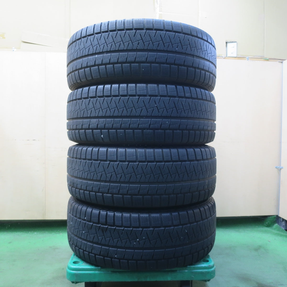 キレイ★RAYS VOLK RACING RE30 鍛造 235/50R18 スタッドレス スタッドレス ピレリ アイスアシンメトリコ レイズ ボルクレーシング 18インチ PCD114.3/5H★6042001イス