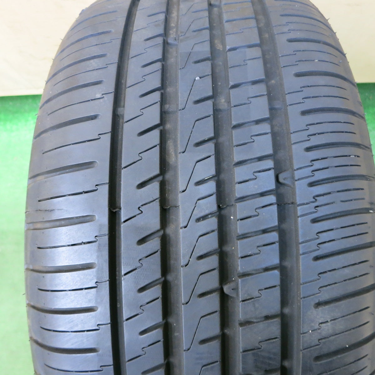 [送料無料] バリ溝！22年！キレイ！9.5分！1本★RAYS gram LIGHTS 57FXX-PRO 275/30R20 ネオリン ネオスポーツ レイズ グラムライツ 20インチ PCD114.3/5H★5011103ナノ