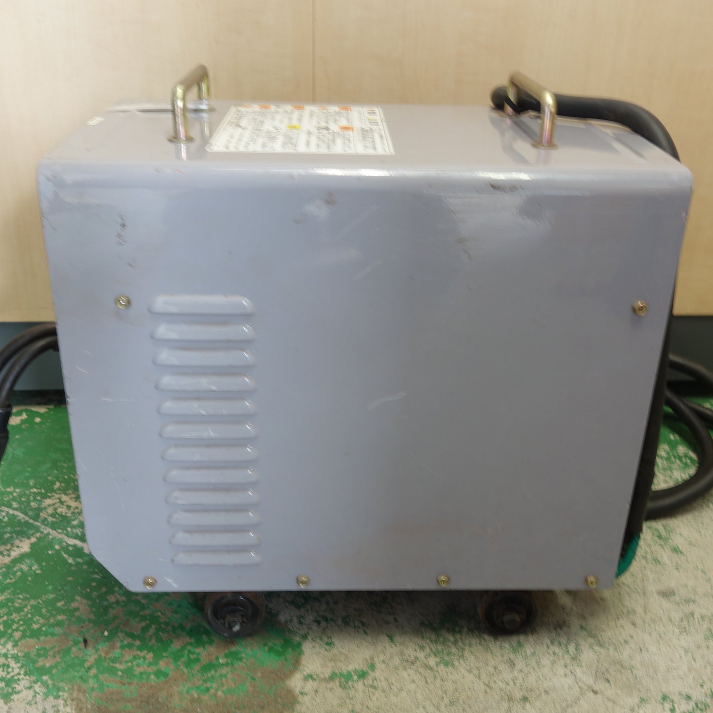 [送料無料] ☆ダイヘン 小形 交流 アーク 溶接機 200V BS250M-4 電撃防止装置内蔵 DAIHEN 現状品☆