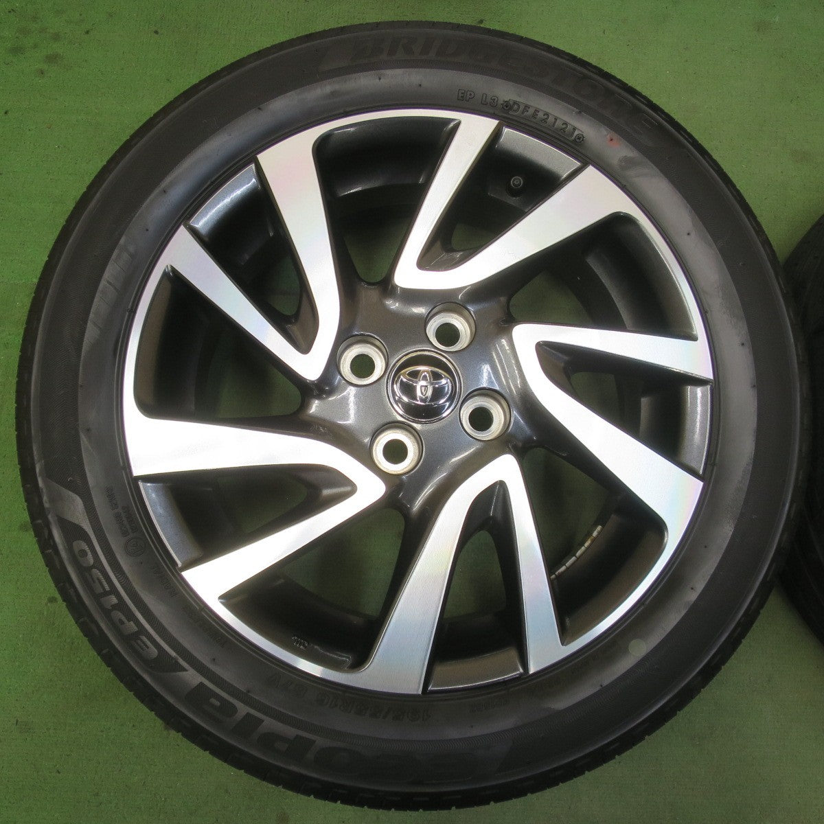 バリ溝！キレイ！9分★トヨタ アクア Zグレード 純正 オプション OP 195/55R16 ブリヂストン エコピア EP150 16インチ PCD100/4H★6041511イノ
