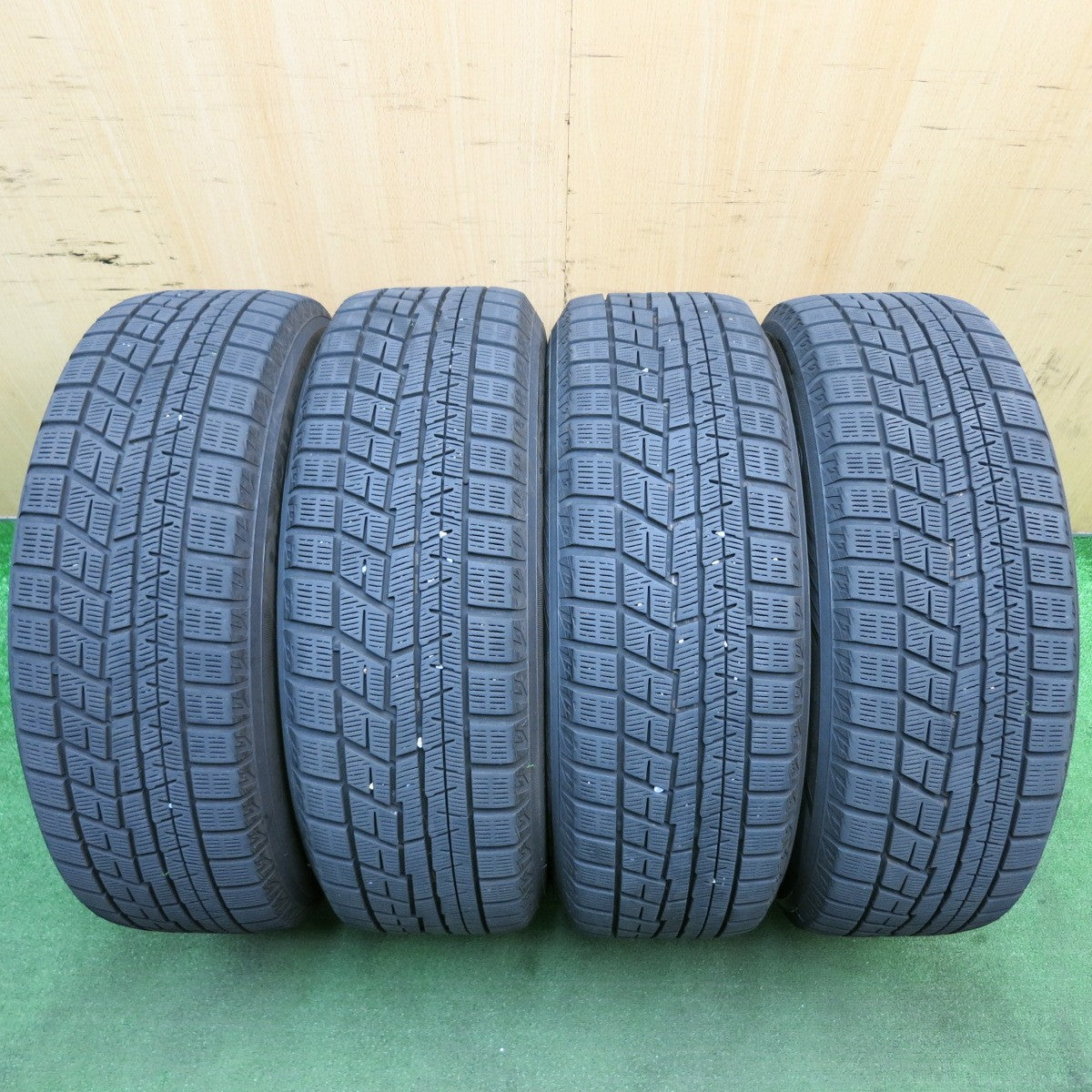 バリ溝！9.5分★スタッドレス 205/60R16 ヨコハマ アイスガード iG60 Stranger ストレンジャー 16インチ PCD114.3/5H★5060606AKス