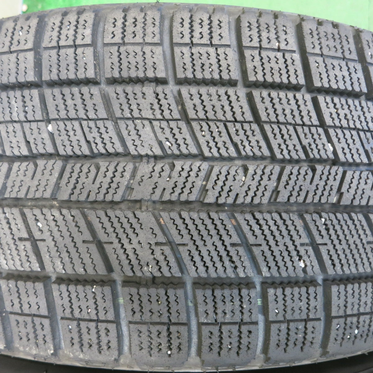 バリ溝！22年！9分◎スタッドレス 225/60R17 ナンカン アイス アクティバ AW-1 D.O.S. DOS 17インチ PCD114.3/5H◎6081408HAス