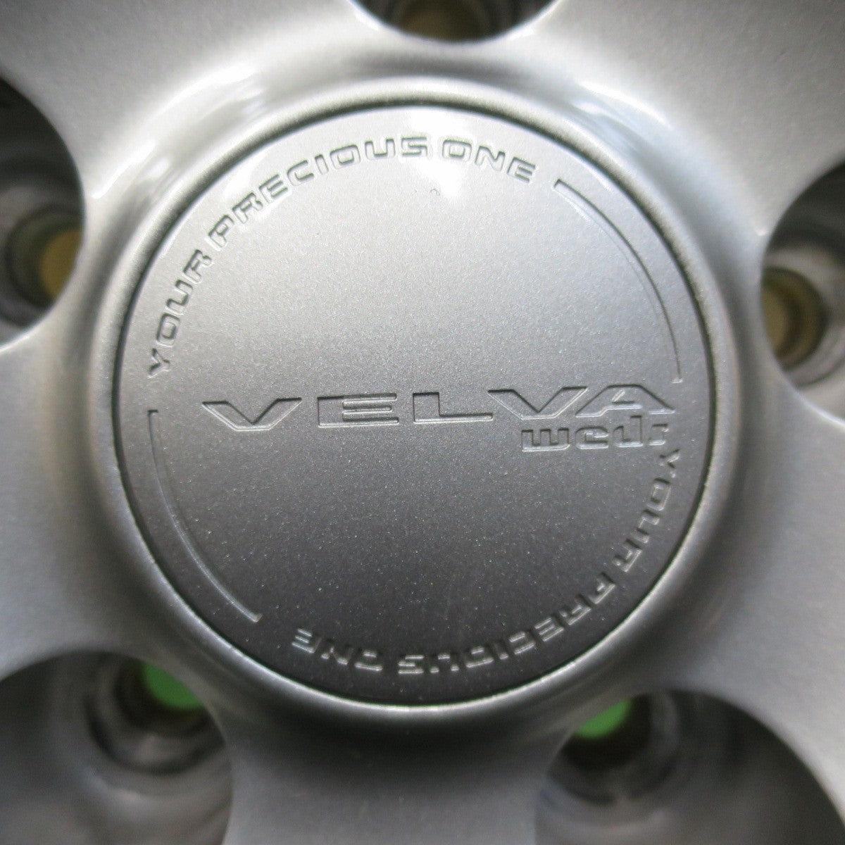 バリ溝！22年！キレイ！9.5分以上★スタッドレス 245/50R18 ダンロップ ウインターマックス 03 VELVA ヴェルヴァ 18インチ PCD114.3/5H★5012504イス