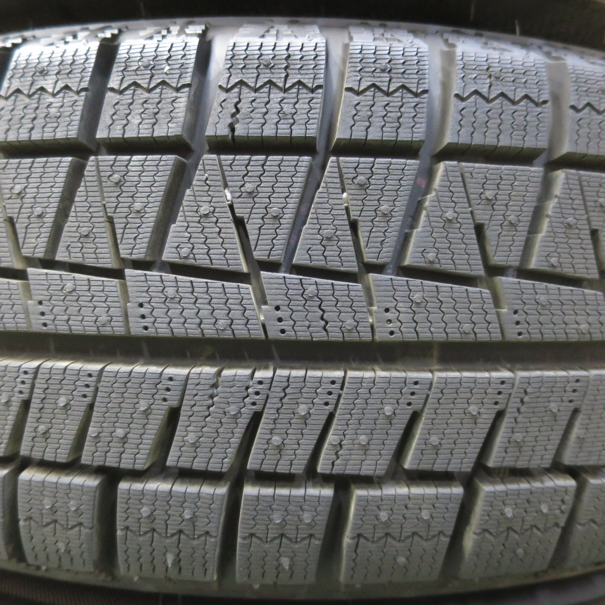 バリ溝！25年！ほぼ10分★スタッドレス 185/65R15 ブリヂストン アイスパートナー2 JOKER ジョーカー 15インチ PCD100/4H★6050807イス