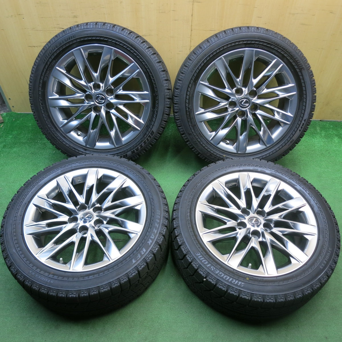 センサー付！バリ溝！24年！キレイ！9.5分★レクサス LS バージョンL 純正 245/50R19 スタッドレス ブリヂストン ブリザック RFT 19インチ PCD120/5H★6050305HAス
