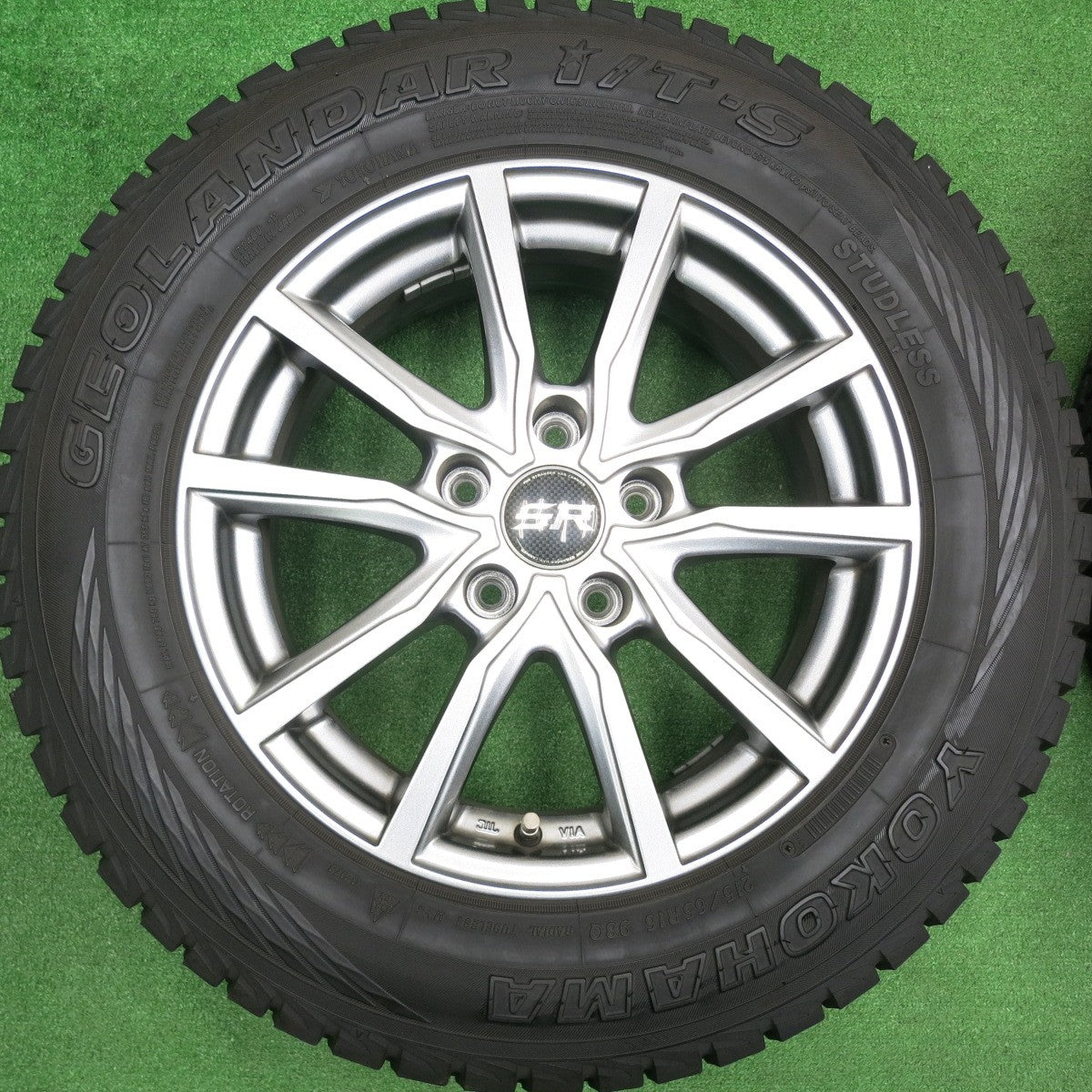 [送料無料] バリ溝！21年！キレイ！9.5分★スタッドレス 215/65R16 ヨコハマ ジオランダー i/T-S STRANGER ストレンジャー 16インチ PCD114.3/5H★4102907HAス