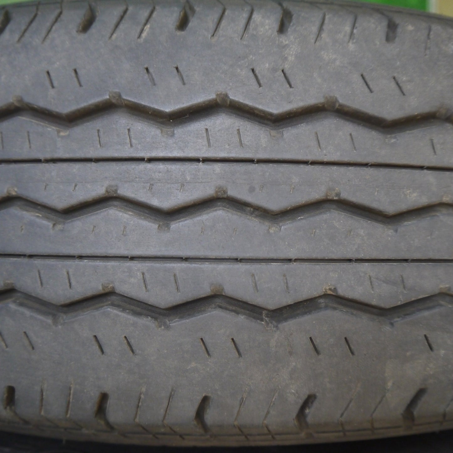 4本価格！23年★トヨタ 200系 ハイエース 純正 スチール 195/80R15 107/105N ブリヂストン エコピア RD613 15インチ PCD139.7/6H★6031802Hノ