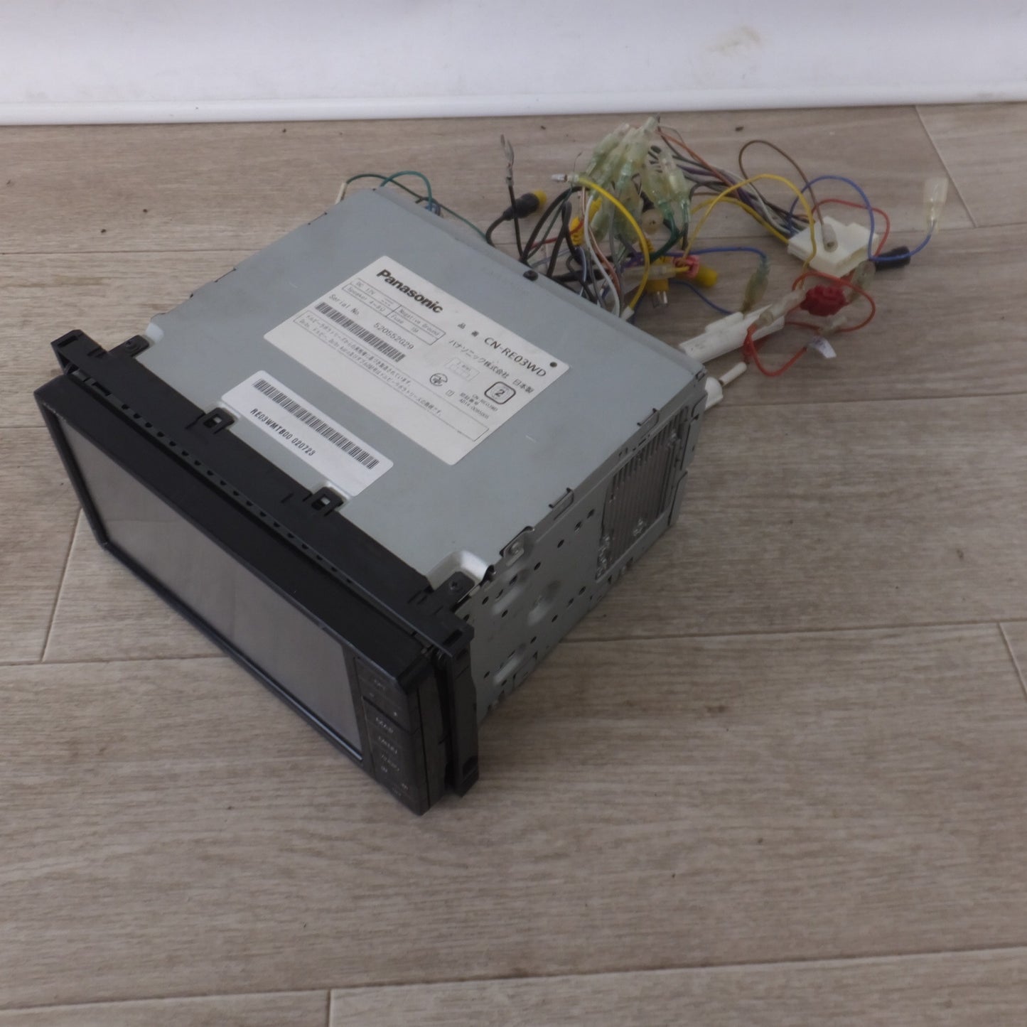 [送料無料] 現状品★パナソニック Panasonic SDカーナビステーション Strada CN-RE03WD(21)★