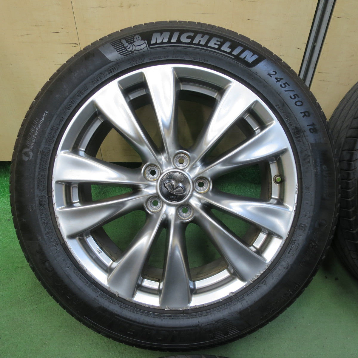 4本価格！21年★日産 Y51 フーガ 純正 245/50R18 スタッドレス ミシュラン プライマシー4 インフィニティ 18インチ PCD114.3/5H★5111303TTノ