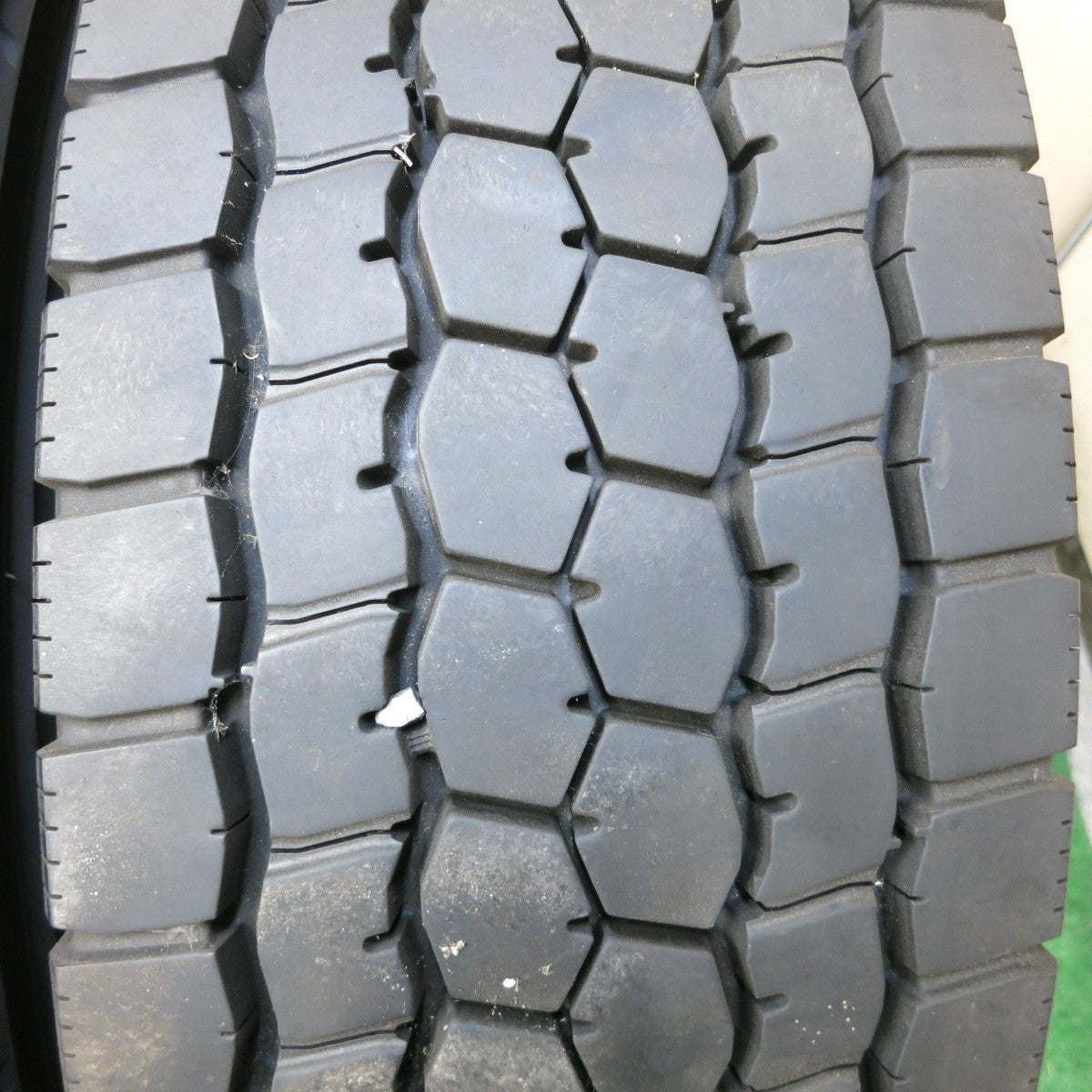 バリ溝！24年！9.5分★トラック タイヤ 265/70R19.5 140/138J ブリヂストン M888 ミックス オールシーズン 19.5インチ★5100701ナスタ