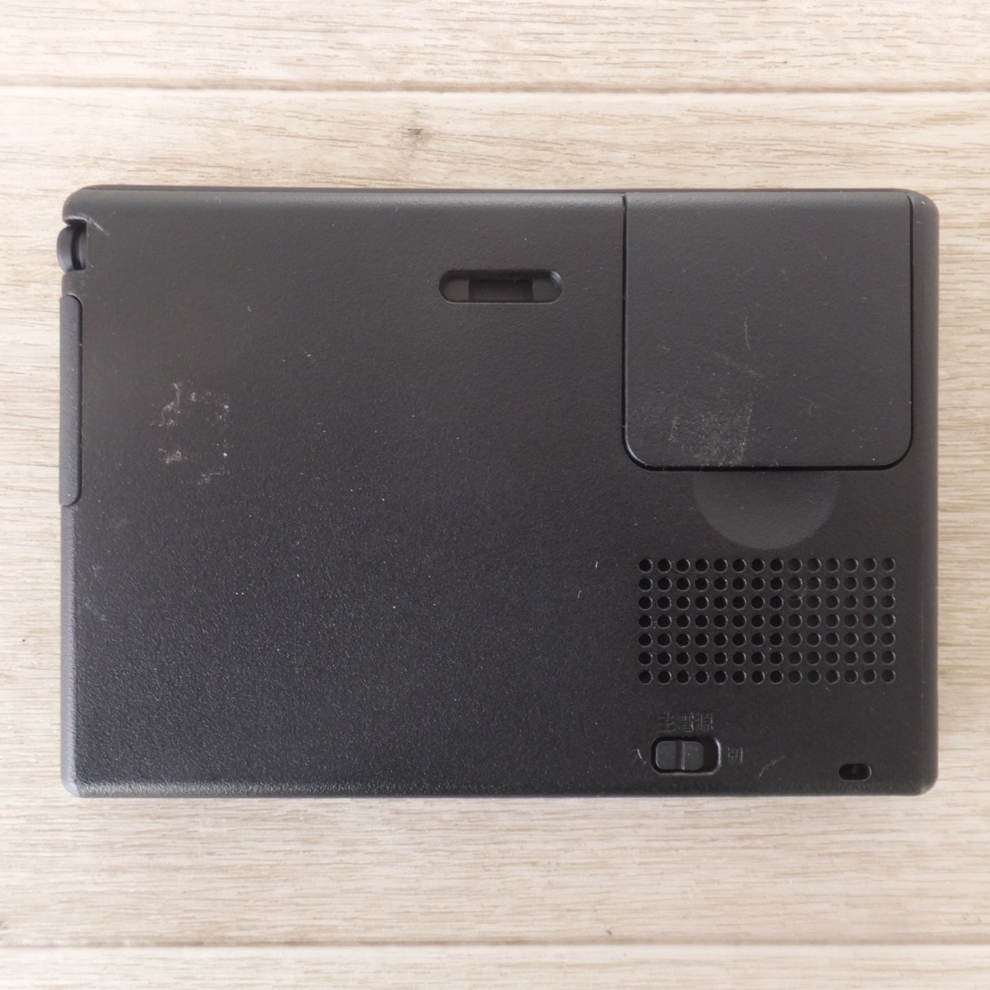 [送料無料] ★パナソニック Panasonic 2013年製 SSDポータブルカーナビゲーション CN-GL320D★