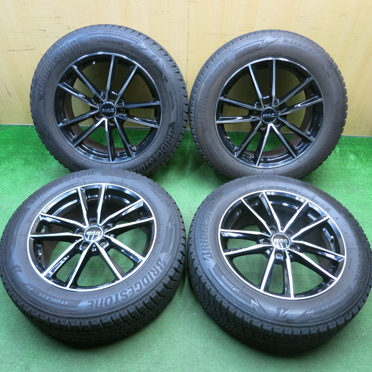 4本価格★ベンツ 等 MAK BREMEN FF SERIES 235/60R18 スタッドレス ブリヂストン ブリザック DM-V3 ブレーメン 18インチ PCD112/5H★6011111HAス