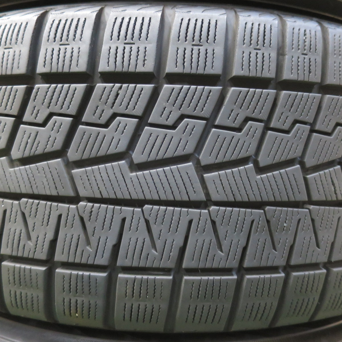 バリ溝！9.5分★BMW MINI 等 KELLENERS Sport Eltz 225/50R18 スタッドレス ヨコハマ アイスガード iG70 ケレナーズ スポーツ エルツ 18インチ PCD112/5H★6010603イス