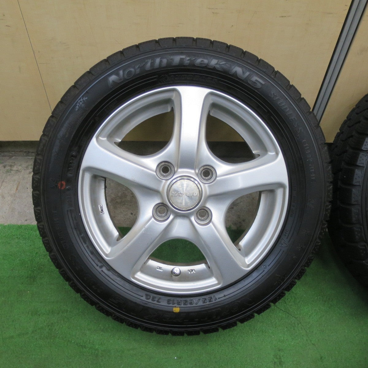 バリ溝！24年！ほぼ10分★スタッドレス 155/65R13 オートバックス ノーストレック N5 HAYANO ハヤノ 13インチ PCD100/4H★6042702TTス