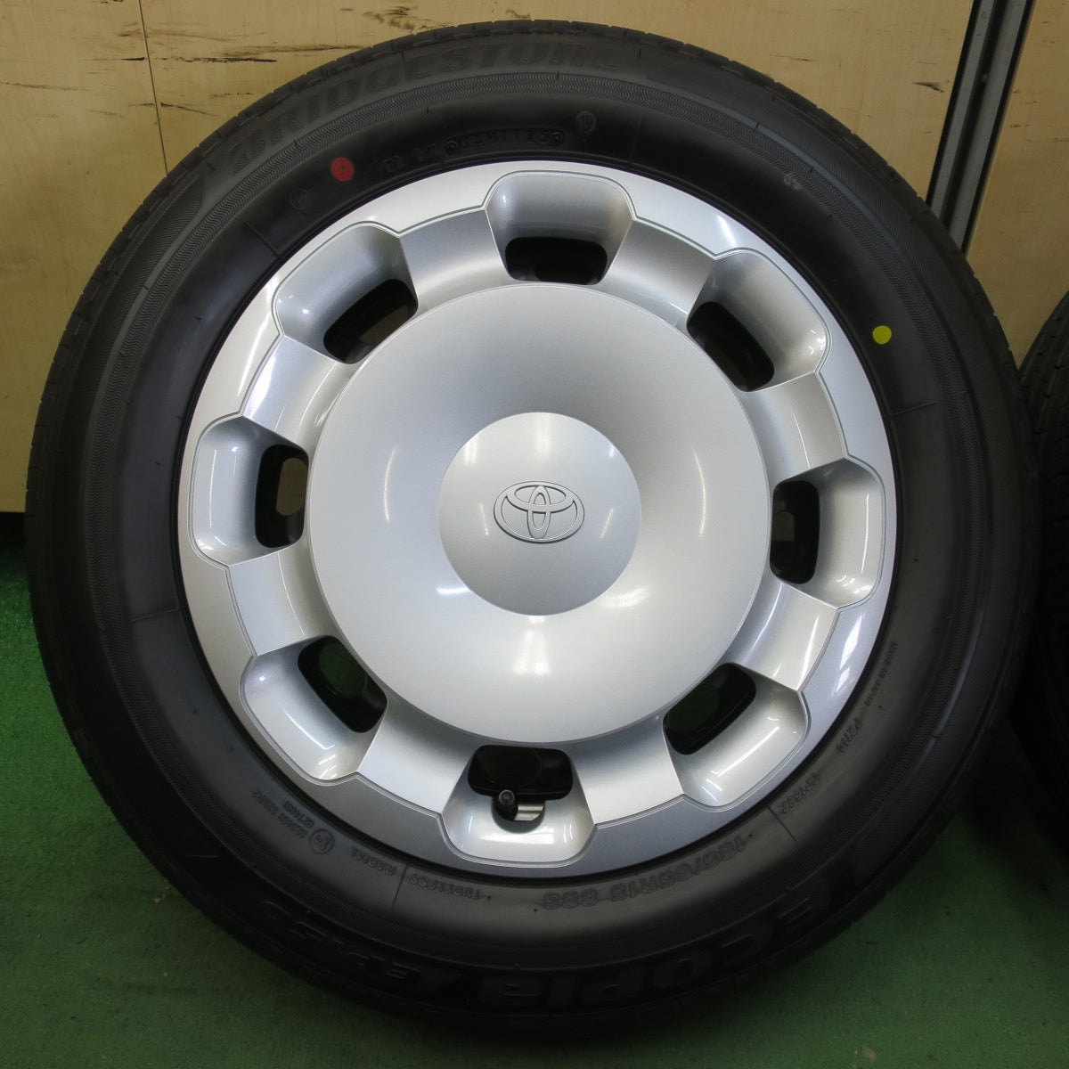 新車外し！25年★トヨタ 10系 シエンタ 純正 スチール 185/65R15 ブリヂストン エコピア EP150 15インチ PCD100/5H★5053003イノ