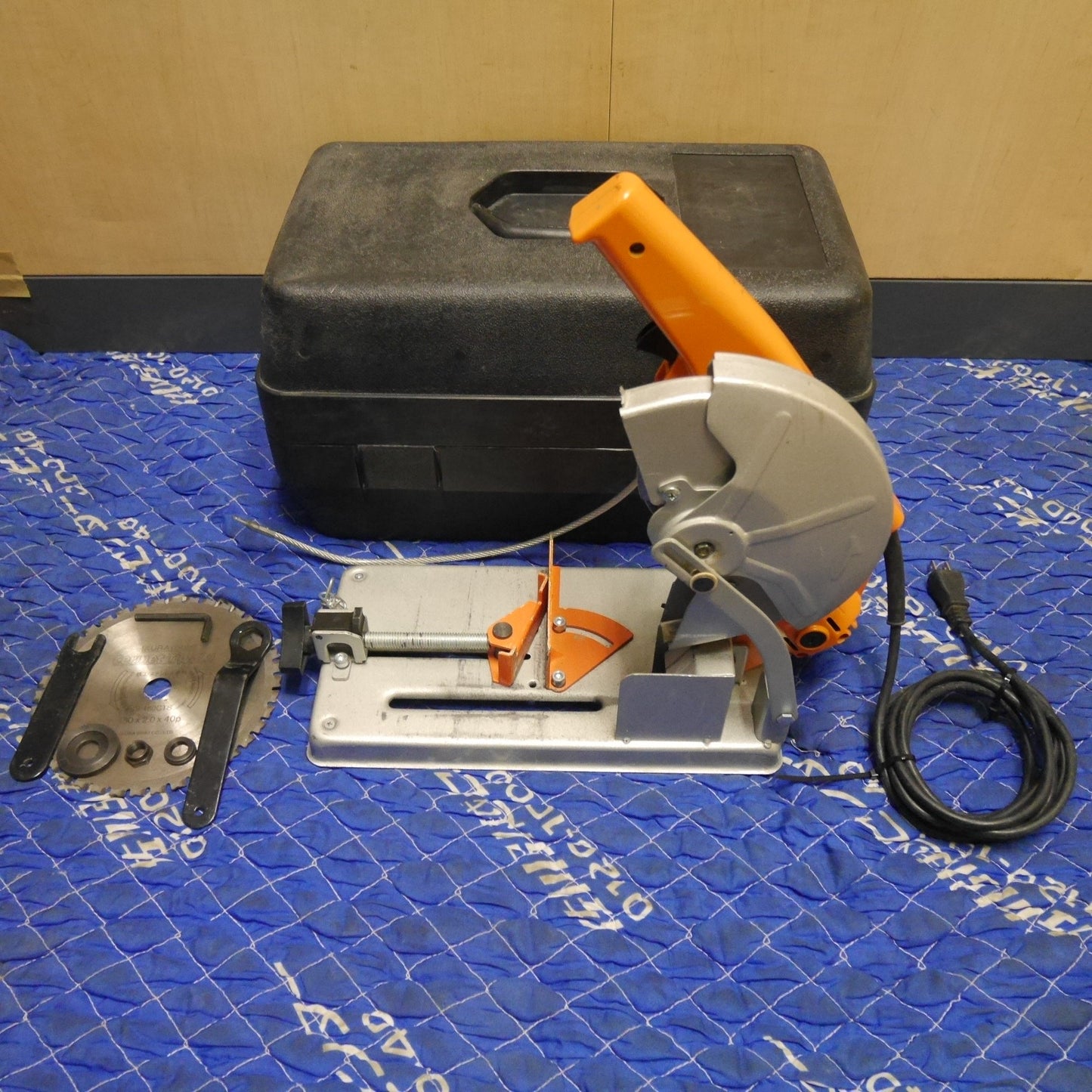 [送料無料] ☆IKURA 育良精機 サーメット チップソー 切断機 IS-CTC180N カッター イクラ 電動 工具 100V 現状品☆