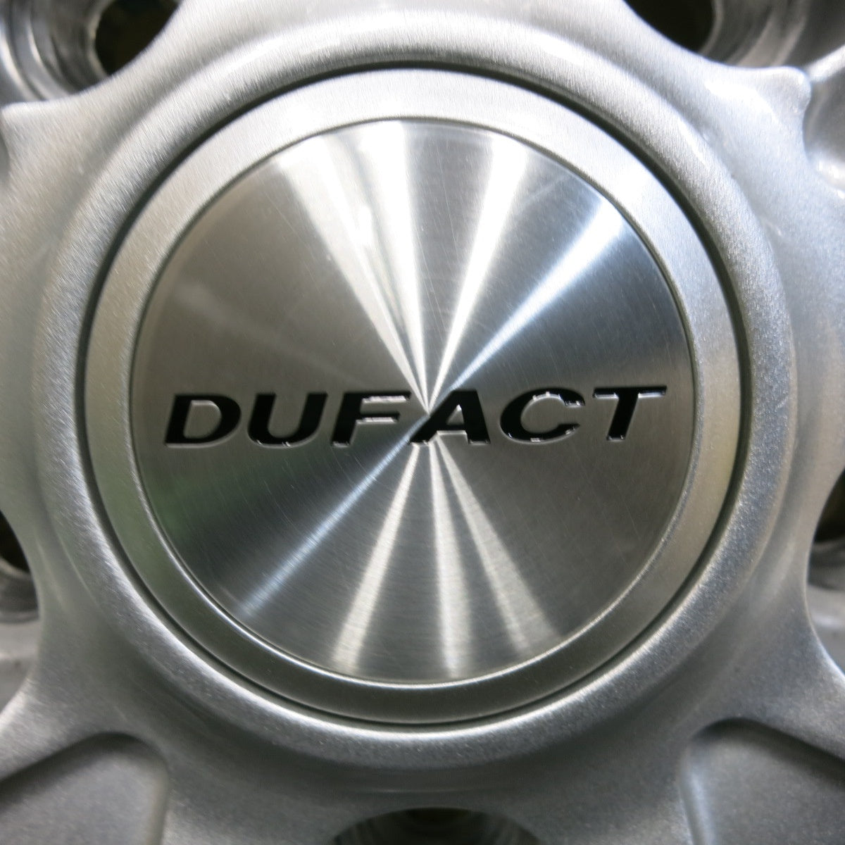 [送料無料] バリ溝！23年！キレイ！ほぼ10分★スタッドレス 205/65R16 ダンロップ ウインターマックス WM02 DUFACT デュファクト 16インチ PCD114.3/5H★4122502SYス