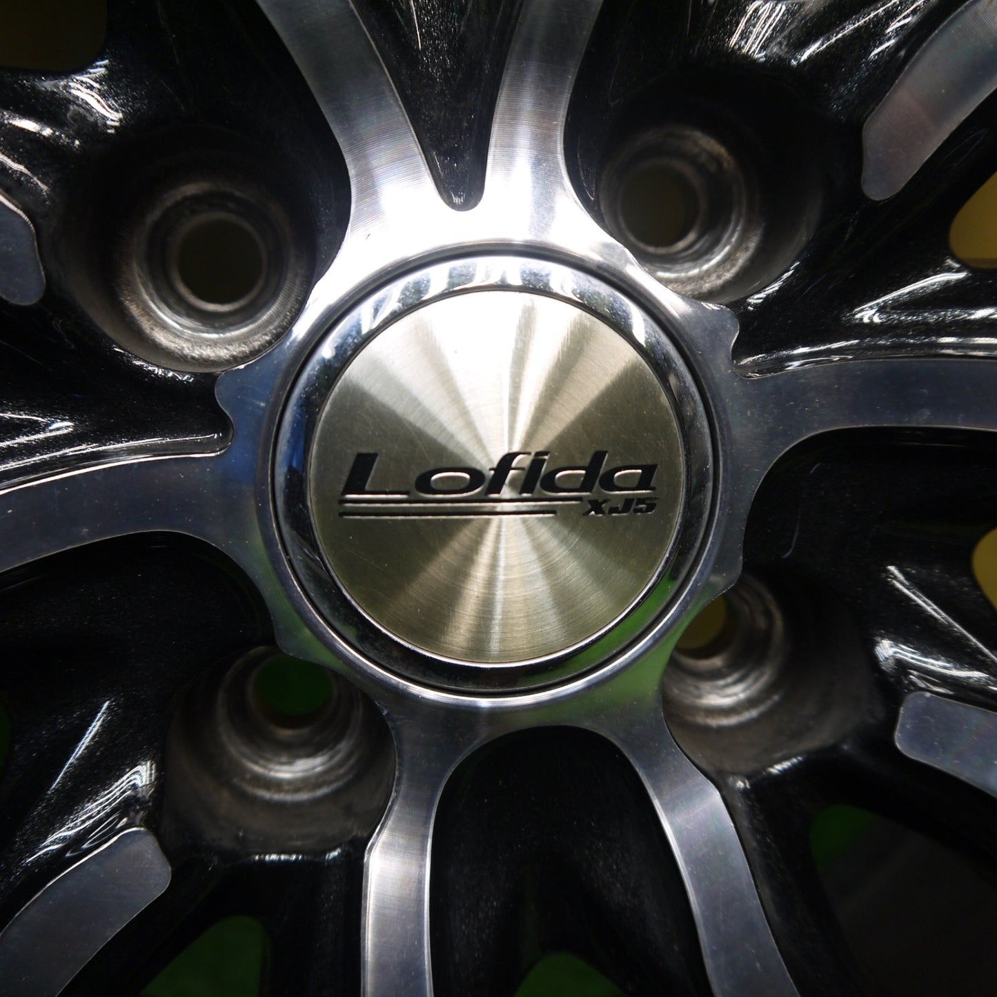 バリ溝！キレイ！9.5分★スタッドレス 195/65R16 ダンロップ ウインターマックス WM02 Lofida XJ5 ロフィーダ 16インチ PCD100/4H★5111101Hス