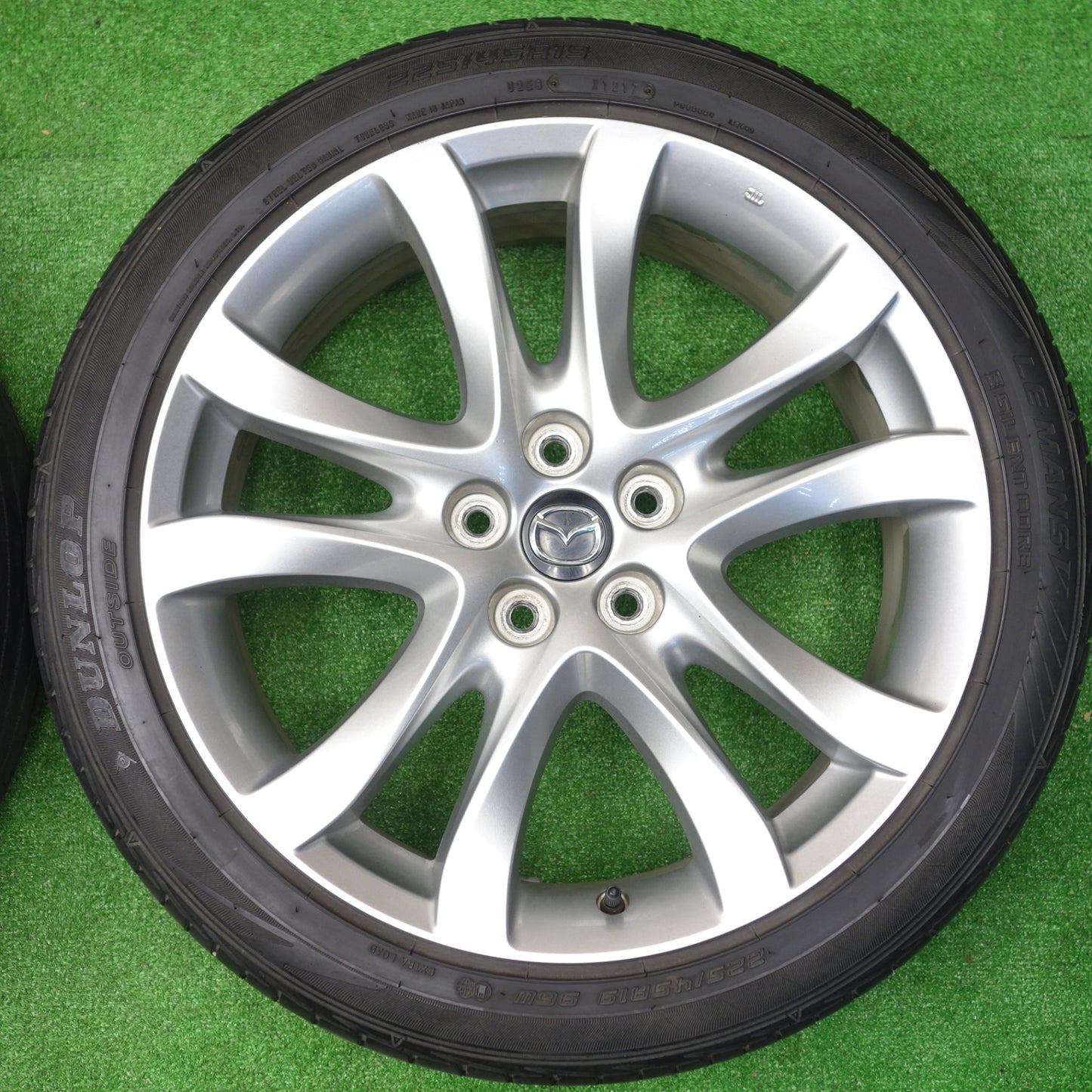 4本価格★マツダ GJ アテンザ 純正 225/45R19 ダンロップ LE MANS V ルマン5 19インチ PCD114.3/5H★5121101KTノ