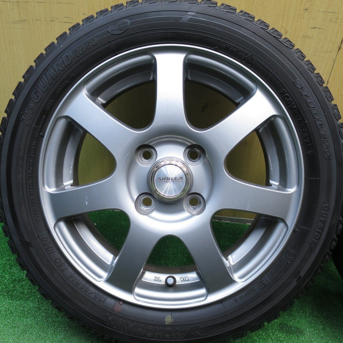 バリ溝！キレイ！8.5分★スタッドレス 155/65R14 ヨコハマ アイスガード iG50 SIBILLA EQ-7 シビラ 14インチ PCD100/4H★5031001Hス