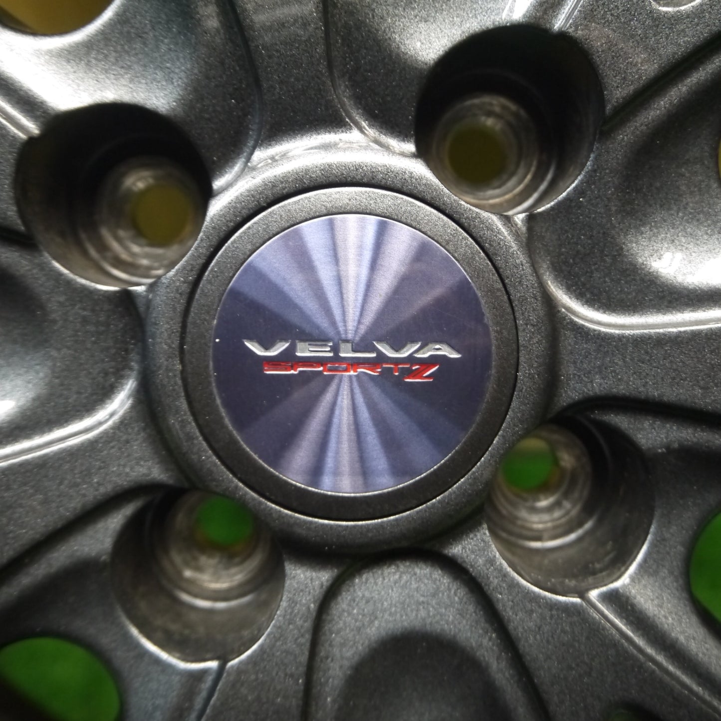 [送料無料] キレイ★スタッドレス 175/65R15 ピレリ アイスアシンメトリコ プラス VELVA SPORTZ ヴェルヴァ 15インチ PCD100/4H★5010612Hス