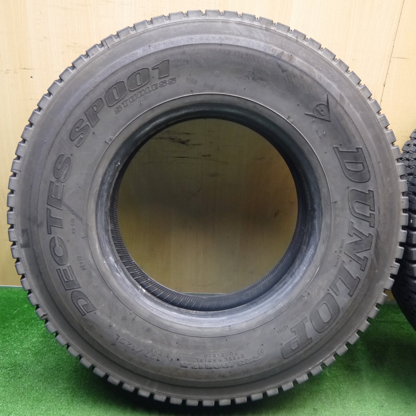 2本価格★トラック タイヤ 225/90R17.5 127/125L スタッドレス ダンロップ デクテス SP001 17.5インチ★5061203KKスタ