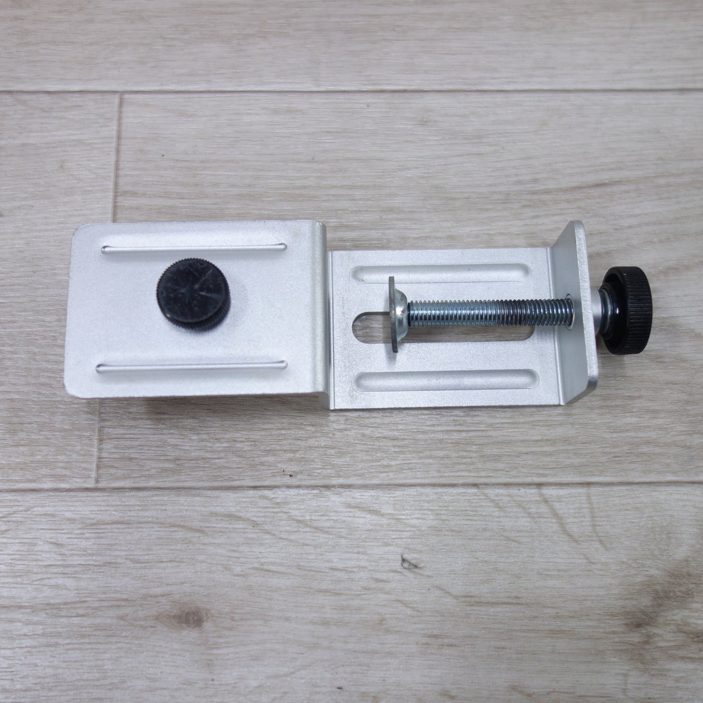 [送料無料] 付属品付き◆マキタ ライン ポイント レーザー 屋内・屋外 兼用 墨出し器 SK89P おおがね・通り芯・ろく 墨出器 受光器 makita◆