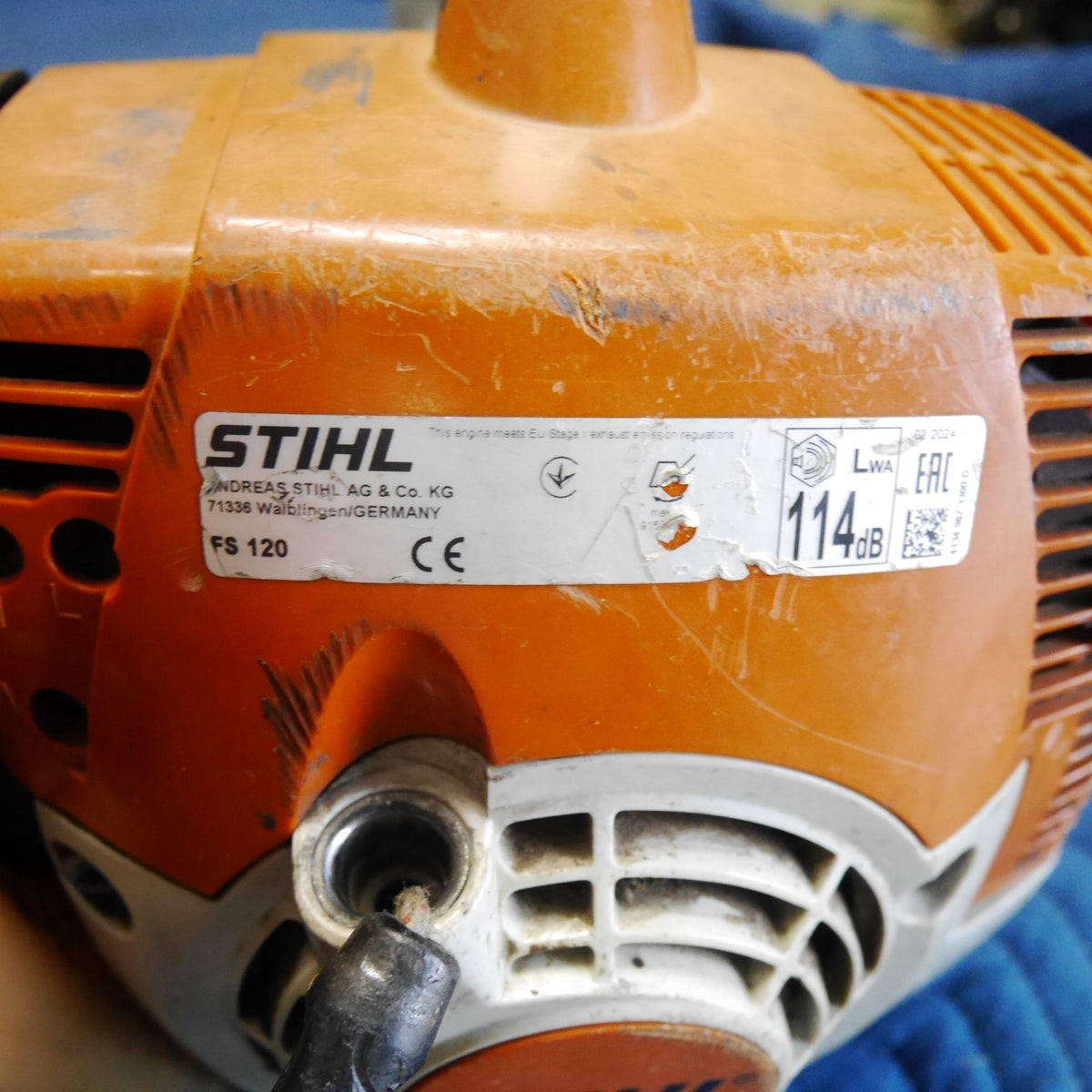 【岐阜発 直接引取限定】☆STIHL スチール エンジン 刈払機 FS120 刈り払い機 草刈機 草刈り機☆