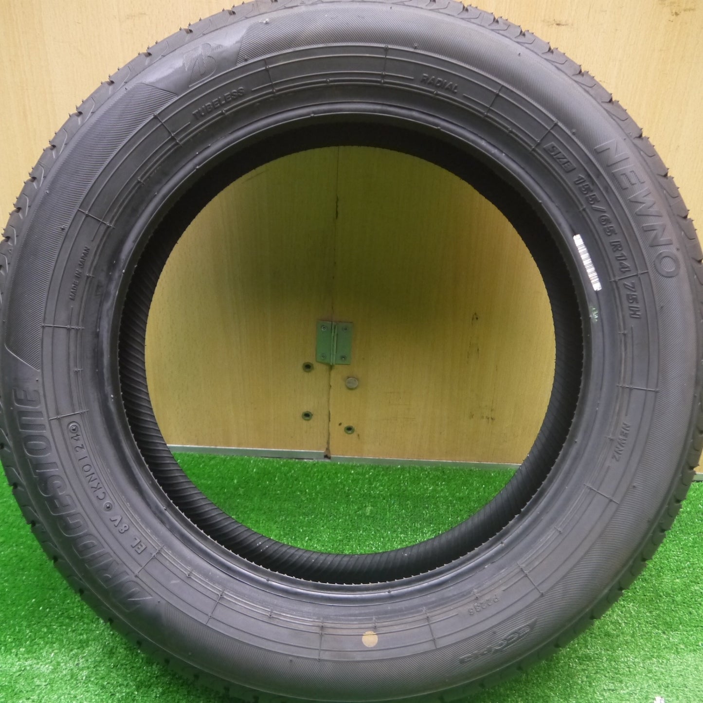 *送料無料* 新車外し！24年★155/65R14 ブリヂストン NEWNO ニューノ 14インチ タイヤ ワゴンR ムーブ タント N-BOX スペーシア デイズ 等★4082602Hノタ