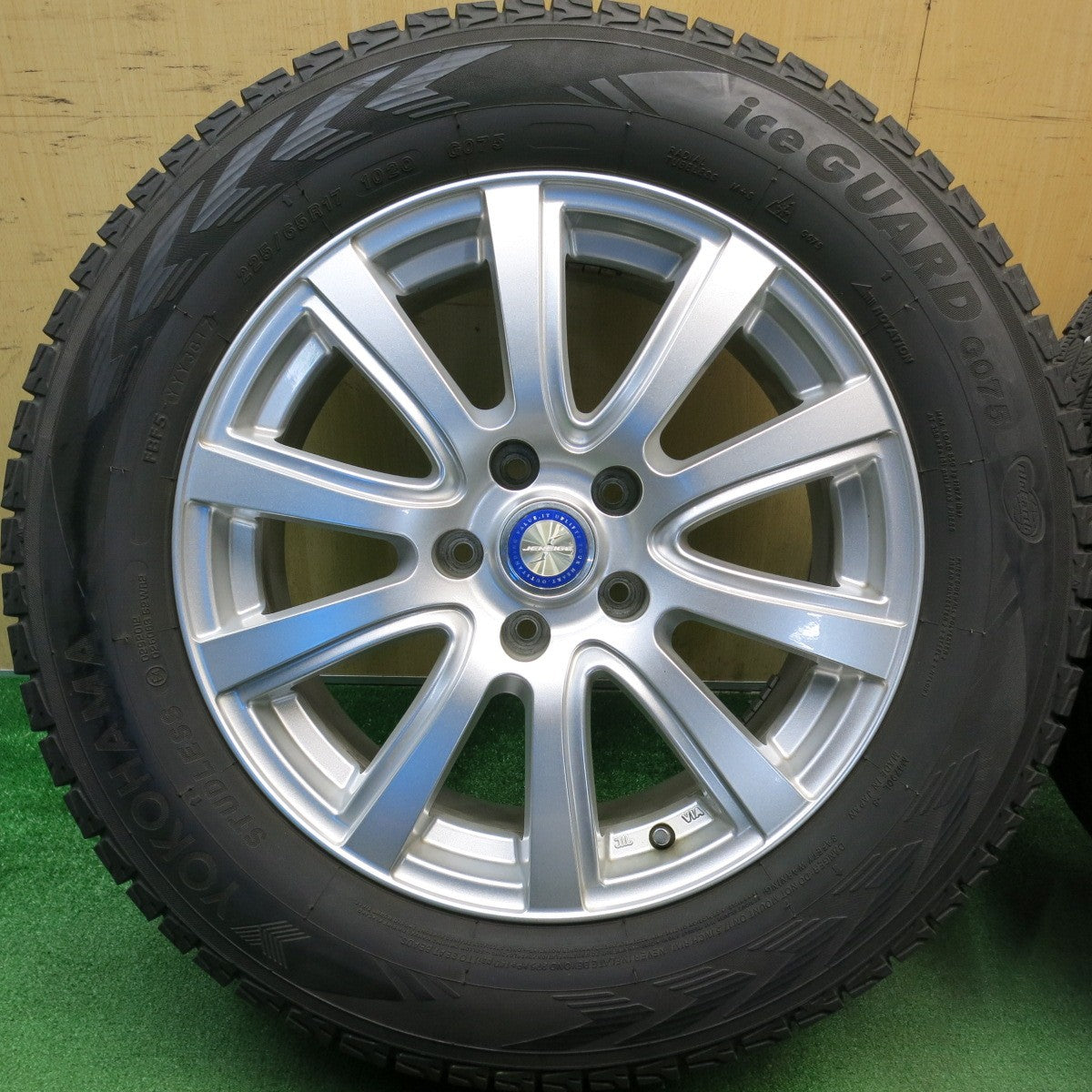 バリ溝！キレイ！9.5分★スタッドレス 225/65R17 ヨコハマ アイスガード G075 JENEIGE 社外 アルミ 17インチ PCD114.3/5H★6040508HAス