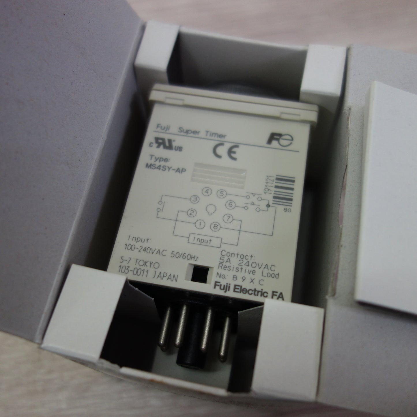 [送料無料] まとめ売り☆オムロン 光電 スイッチ E3V 61F-GP-N8 富士電機 スーパータイマー MS4SY-AP 電源 工具 DIY 電気 電子部品☆