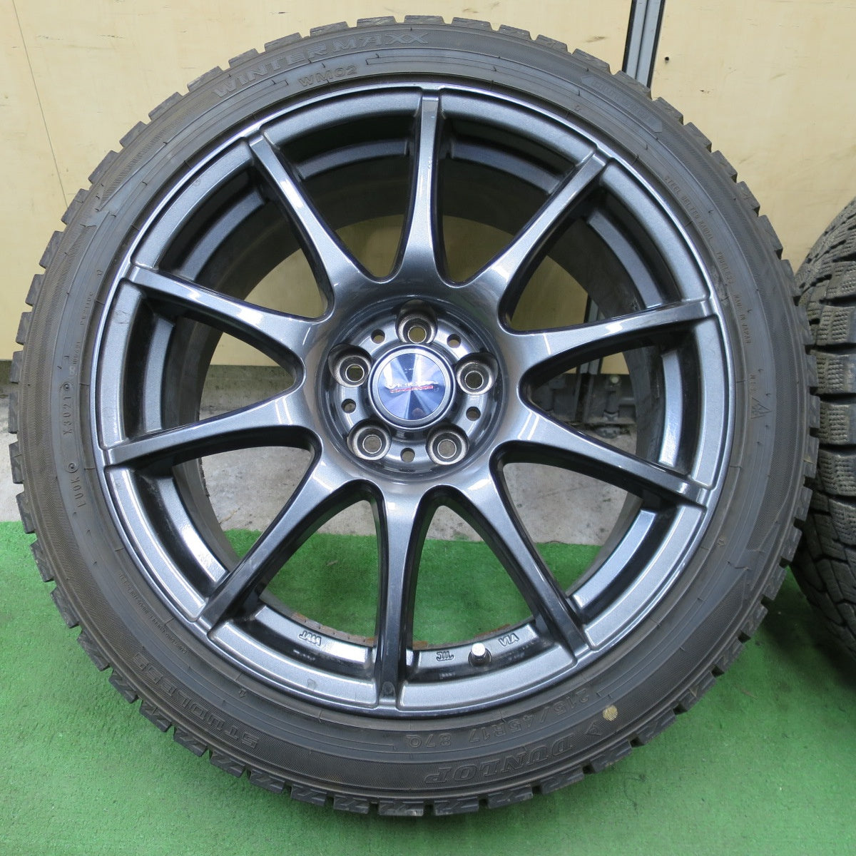 バリ溝！9.5分◎プリウス 86 BRZ 等 215/45R17 スタッドレス ダンロップ ウインターマックス WM02 VELVA CHARGE ヴェルヴァ 17インチ PCD100/5H◎6082502NGス
