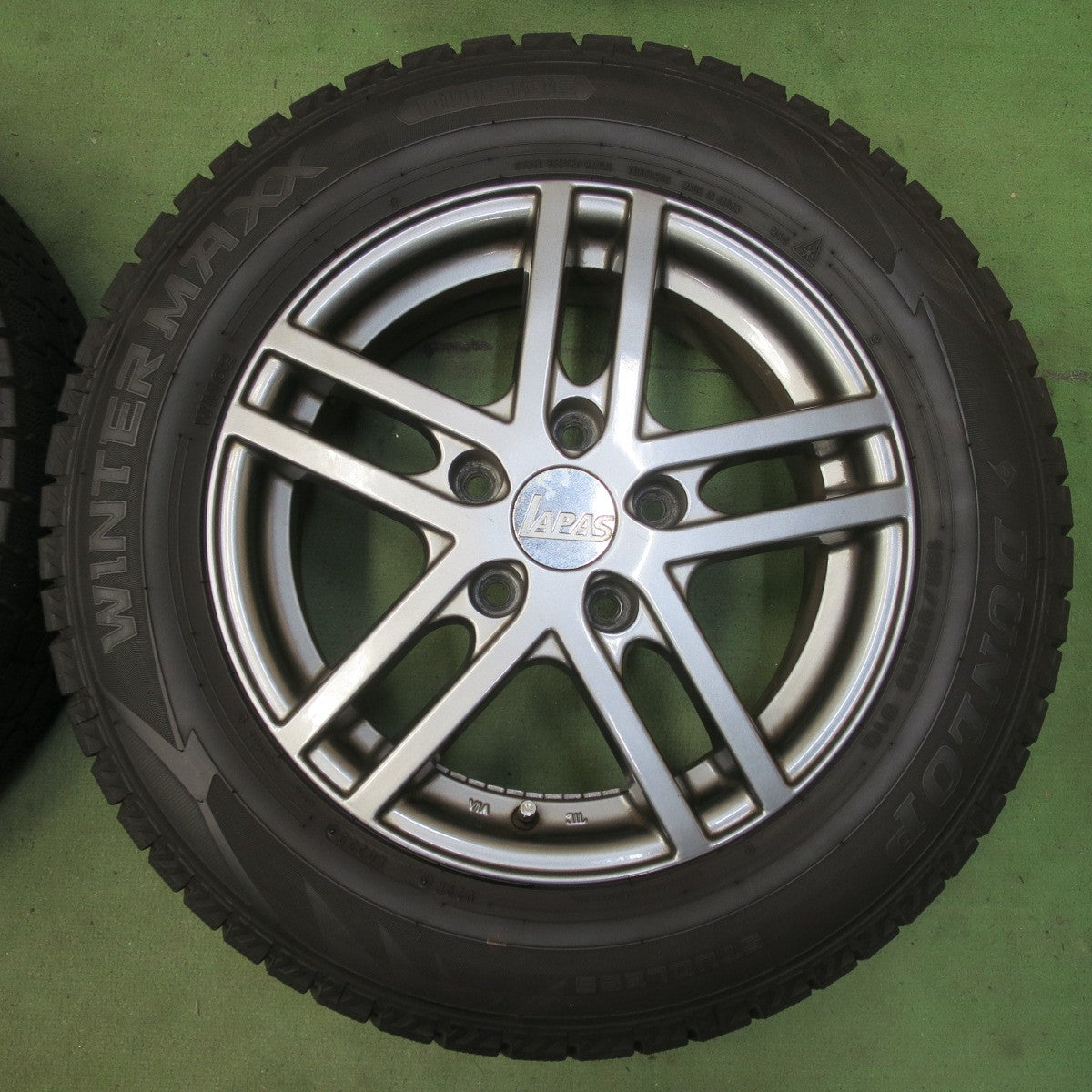 バリ溝！22年！9分◎スタッドレス 195/65R15 ダンロップ ウインターマックス WM02 LAPAS 社外 アルミ 15インチ PCD114.3/5H◎6062701イス