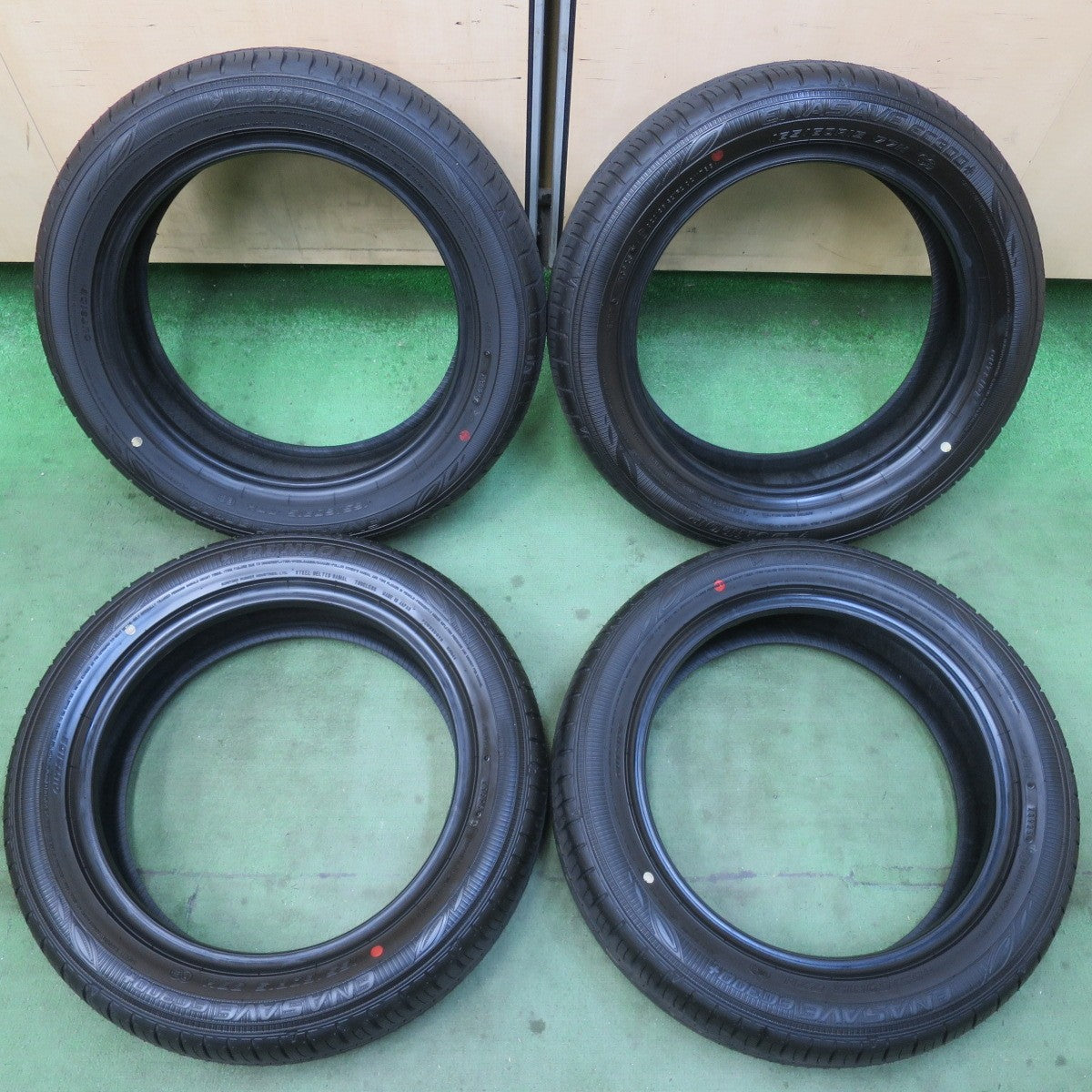 新車外し！25年★165/60R15 ダンロップ エナセーブ EC300+ タイヤ 15インチ ハスラー ソリオ デリカ ミニ D:2 等★6020601イノタ
