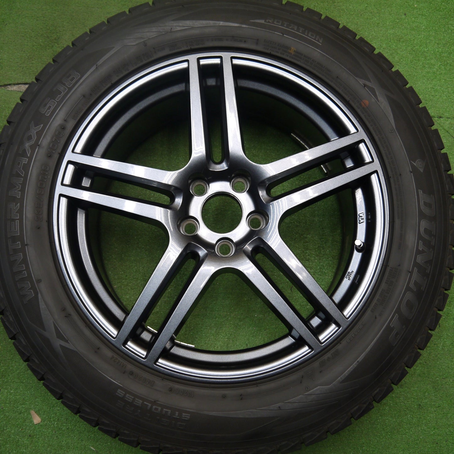 [送料無料] バリ溝！キレイ！9.5分★ボルボ 等 Euro design 235/60R18 スタッドレス ダンロップ ウインターマックス SJ8 ユーロデザイン 18インチ PCD108/5H★5040109Hス