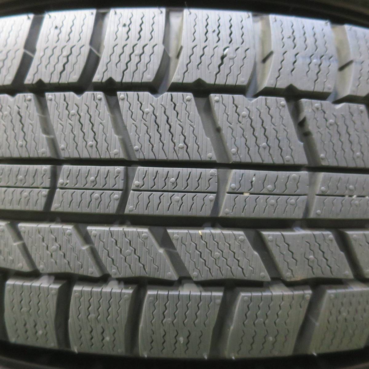 ほぼ未使用！23年！キレイ◎スタッドレス 185/65R15 オートバックス ノーストレック N5 Exceeder エクシーダー 15インチ PCD100/4H◎6081604イス