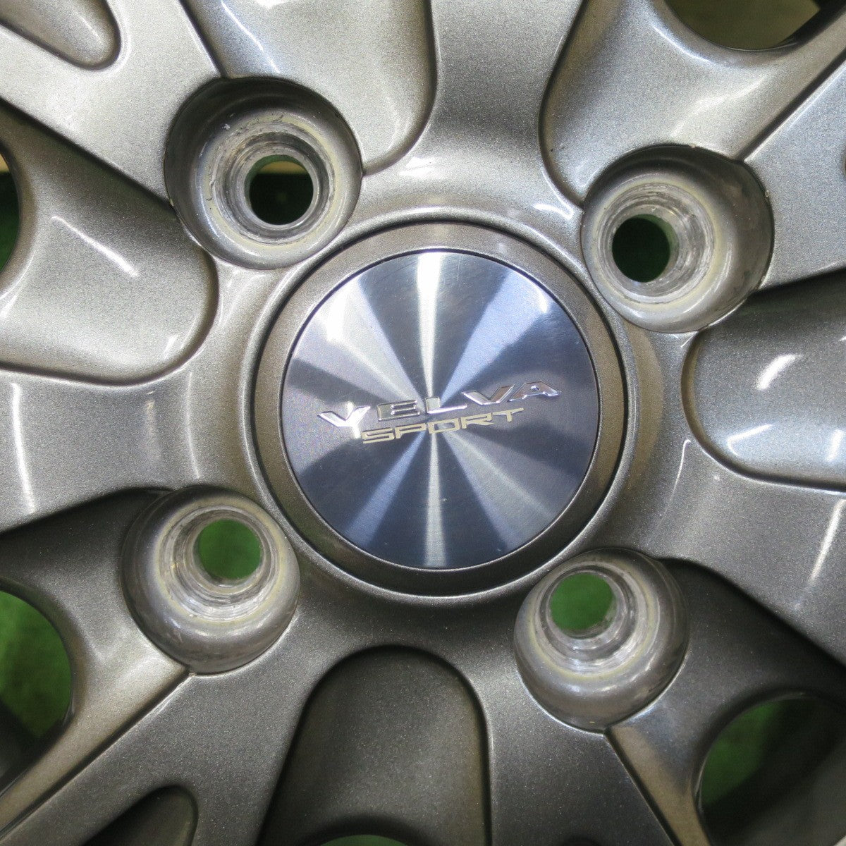 キレイ★スタッドレス 155/65R13 ヨコハマ アイスガード iG30 VELVA SPORT ヴェルヴァ 13インチ PCD100/4H★5053002TTス