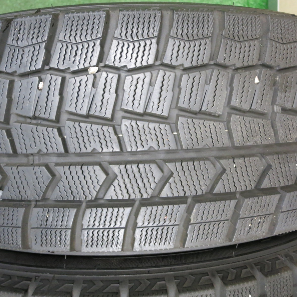 *送料無料* バリ溝！キレイ！9.5分★スタッドレス 215/60R16 ダンロップ ウインターマックス WM02 Mistiere ミスティーレ PCD114.3/5H★4040310TNス