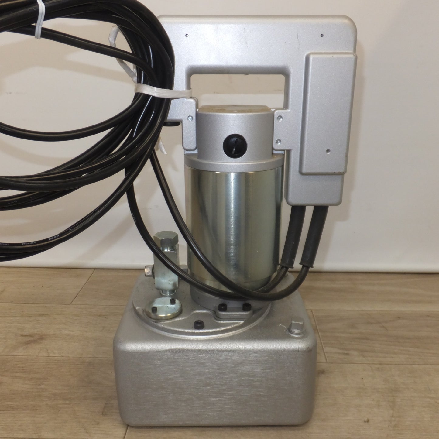 [送料無料] 未使用★理研 RIKEN 可搬式小型電動ポンプ SMP-3012NV　AC100V 50/60Hz★