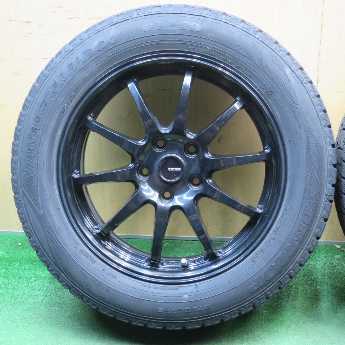 バリ溝！9.5分★スタッドレス 215/60R17 ダンロップ ウインターマックス WM02 G-SPEED Gスピード 17インチ PCD114.3/5H★6051807NJス