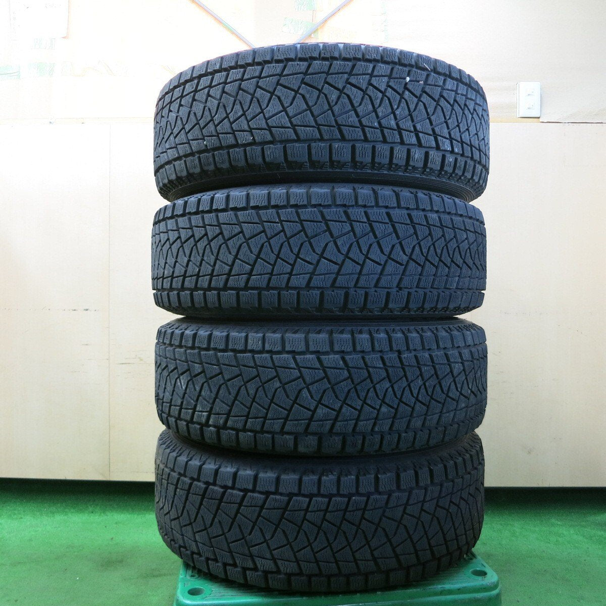 4本★WEDS ADVENTURE 235/70R16 スタッドレス ブリヂストン DM-Z3 ウェッズ アドベンチャー PCD114.3/5H★4061001ナス