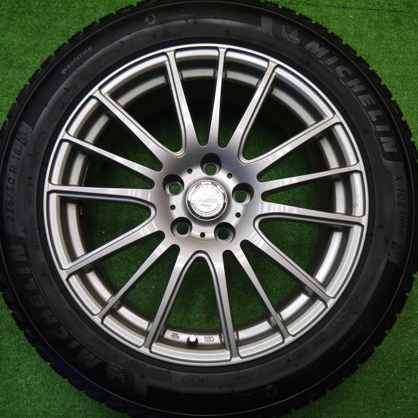 バリ溝！8.5分★スタッドレス 235/50R18 ミシュラン X-ICE SNOW ravrion selzer ラブリオン 18インチ PCD114.3/5H★5102101Hス