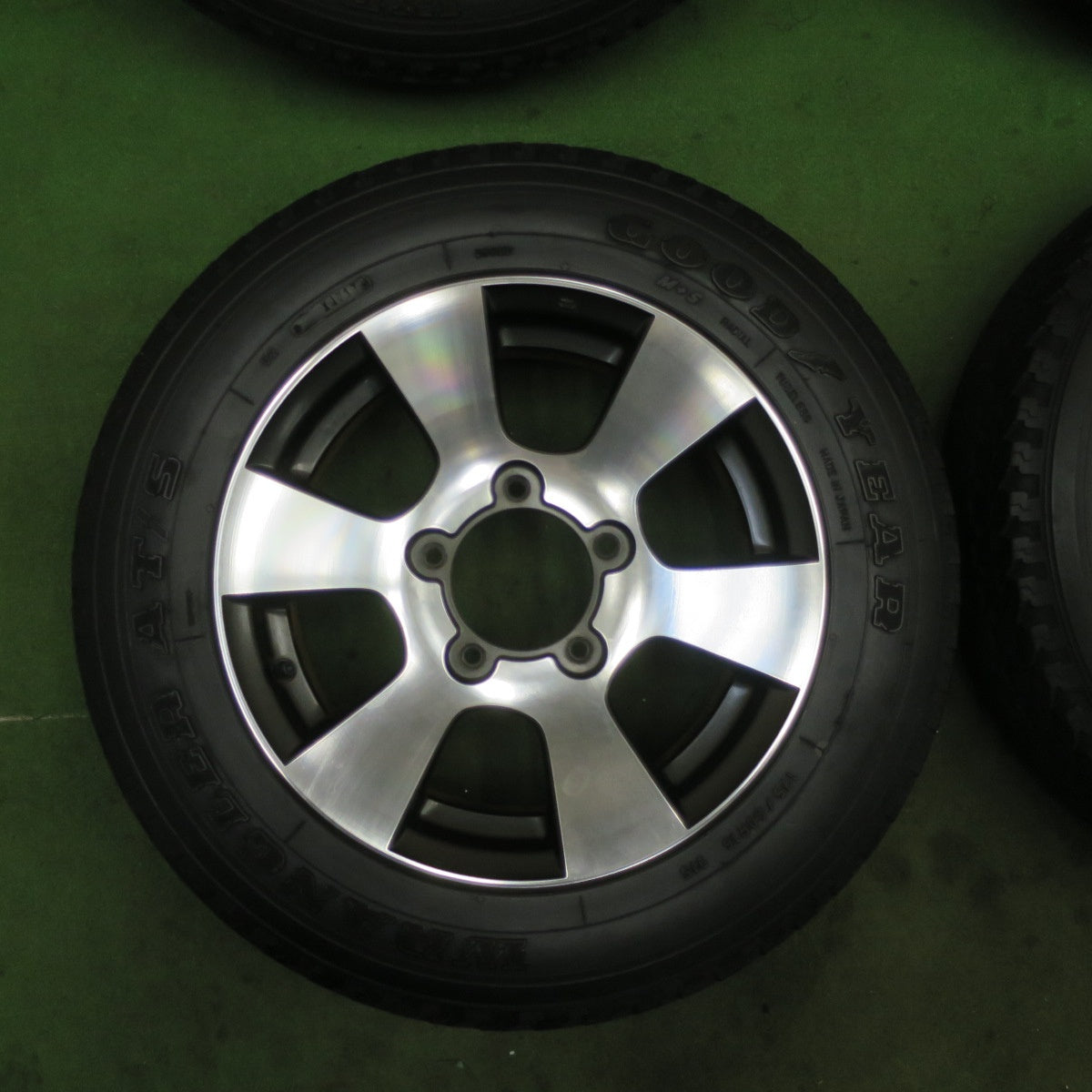 4本価格★スズキ JB23 ジムニー 純正 175/80R16 グッドイヤー ラングラー AT/S 16インチ PCD139.7/5H★6042704TTノ