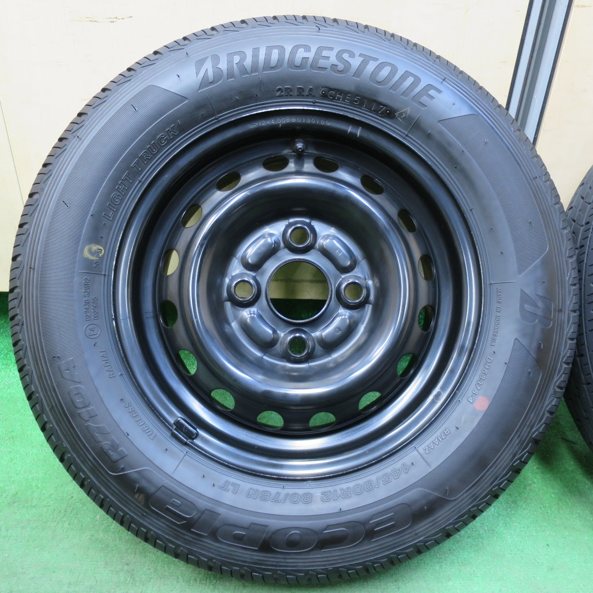 [送料無料] キレイ★ダイハツ ミラ 純正 スチール 145/80R12 80/78N ブリヂストン エコピア R710A 12インチ PCD100/4H★5031203イノ