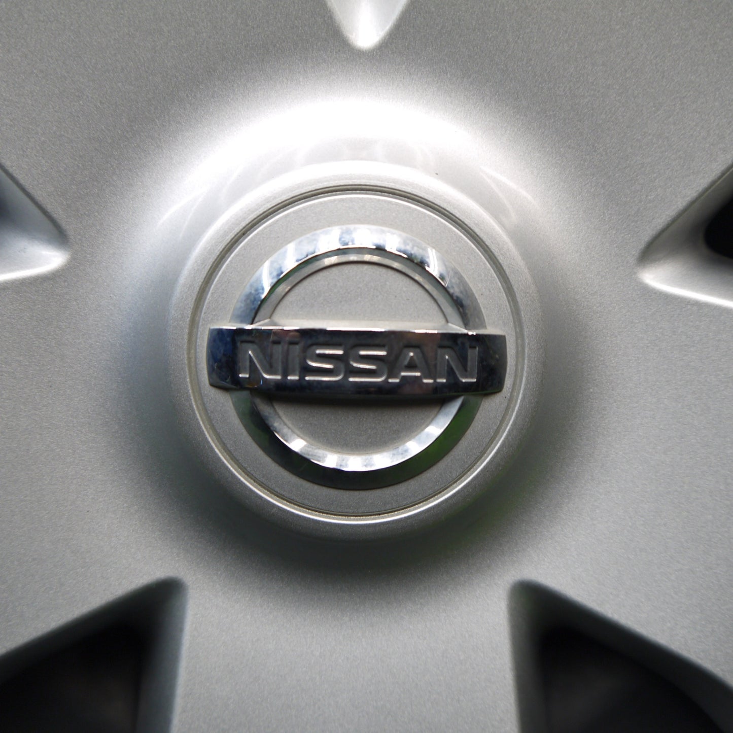 キレイ！23年★日産 リーフ 純正 スチール 205/55R16 ヨコハマ BluEarth-GT AE51 16インチ PCD114.3/5H★5043001Hノ